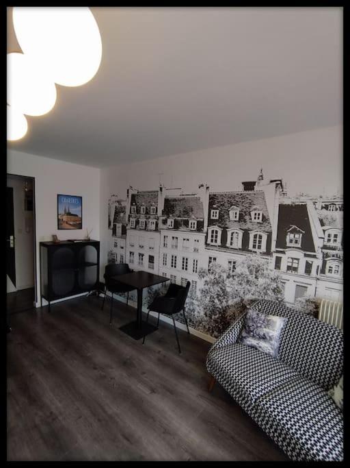 Appartamento Le P'Tit Beauce Au Coeur De Chartres Esterno foto